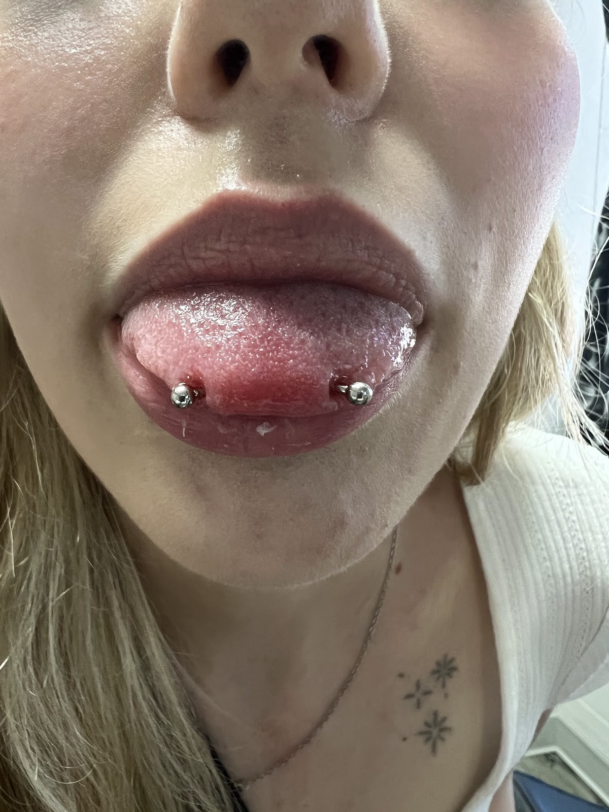 Tongue piercing by Maximus Body Piercing Studio